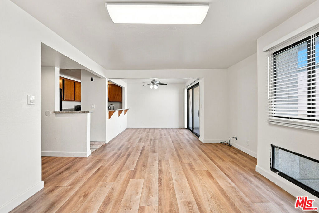 435 S Virgil Avenue - Photo 4