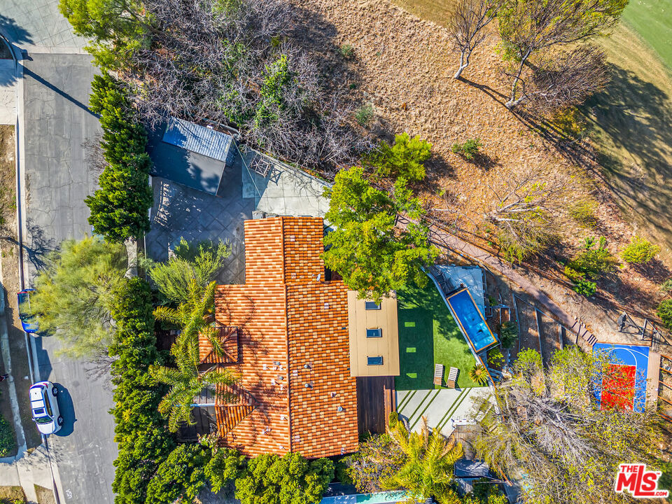 18243 Rancho Street - Photo 20