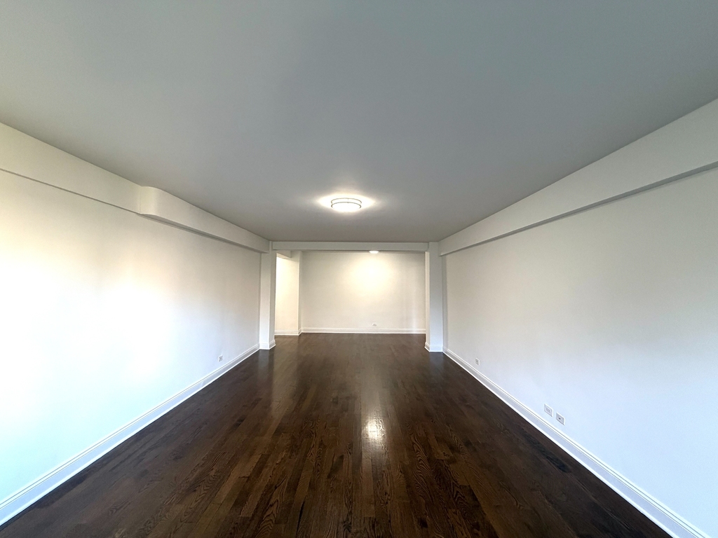 Beekman Place - Photo 0