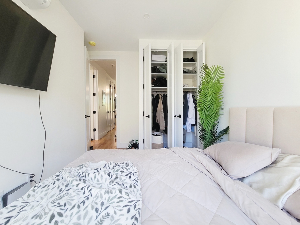 431 Columbia Street - Photo 11