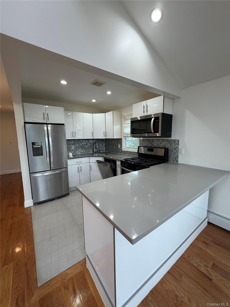 22924 Edgewood Avenue - Photo 6