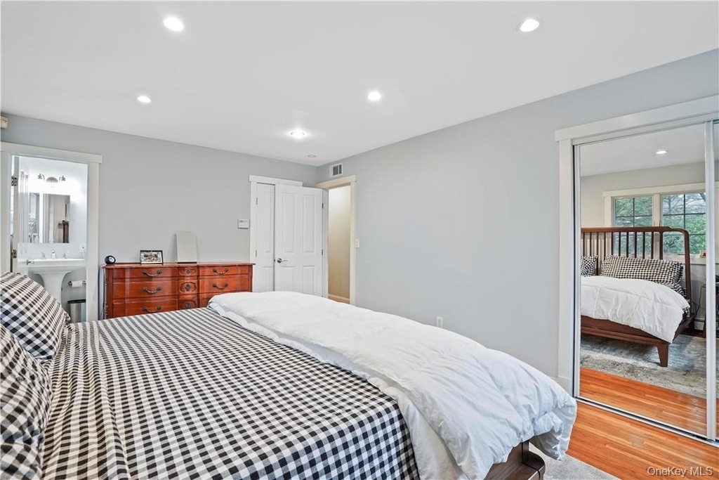 99 New Sprain Road - Photo 12
