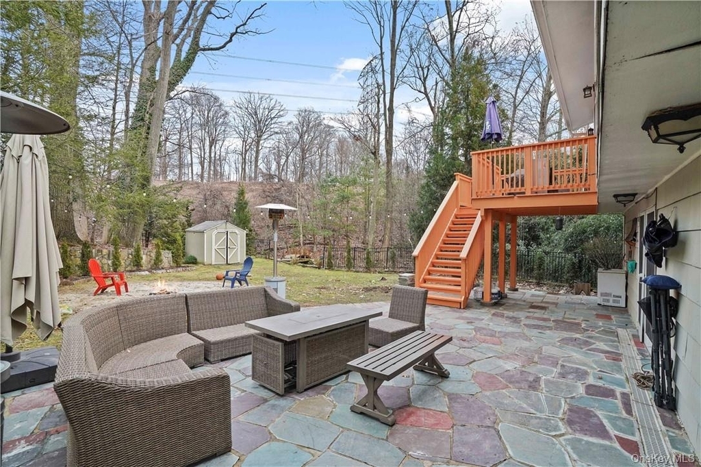 99 New Sprain Road - Photo 25