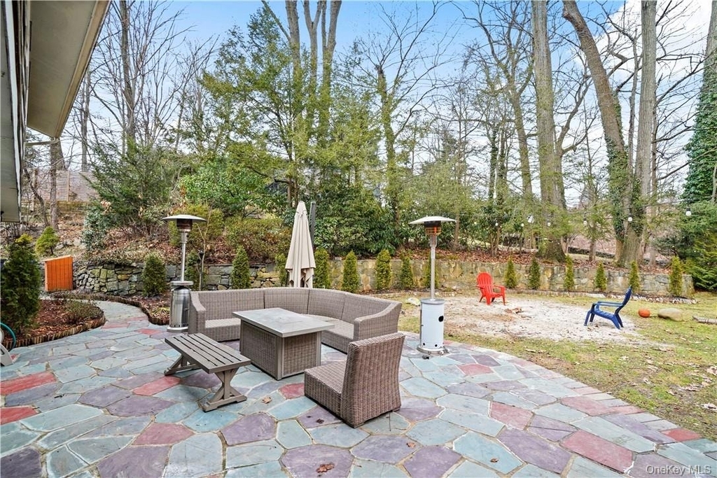 99 New Sprain Road - Photo 24