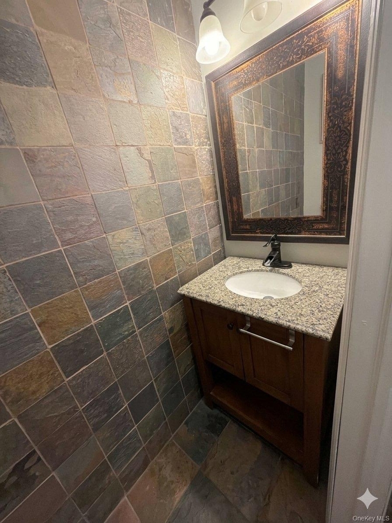509 Ivy Hill Road - Photo 4
