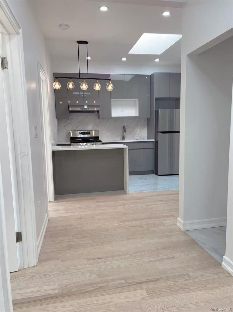 1110 Cypress Avenue - Photo 1