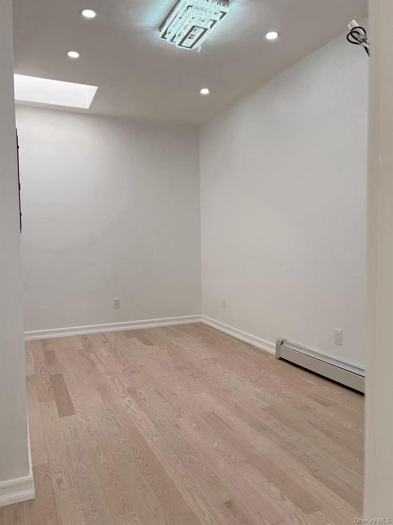 1110 Cypress Avenue - Photo 7