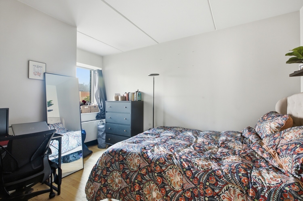 1810 3rd Avenue - Photo 7