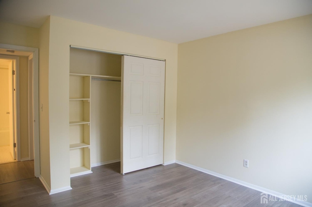 3131 Sayre Drive - Photo 11
