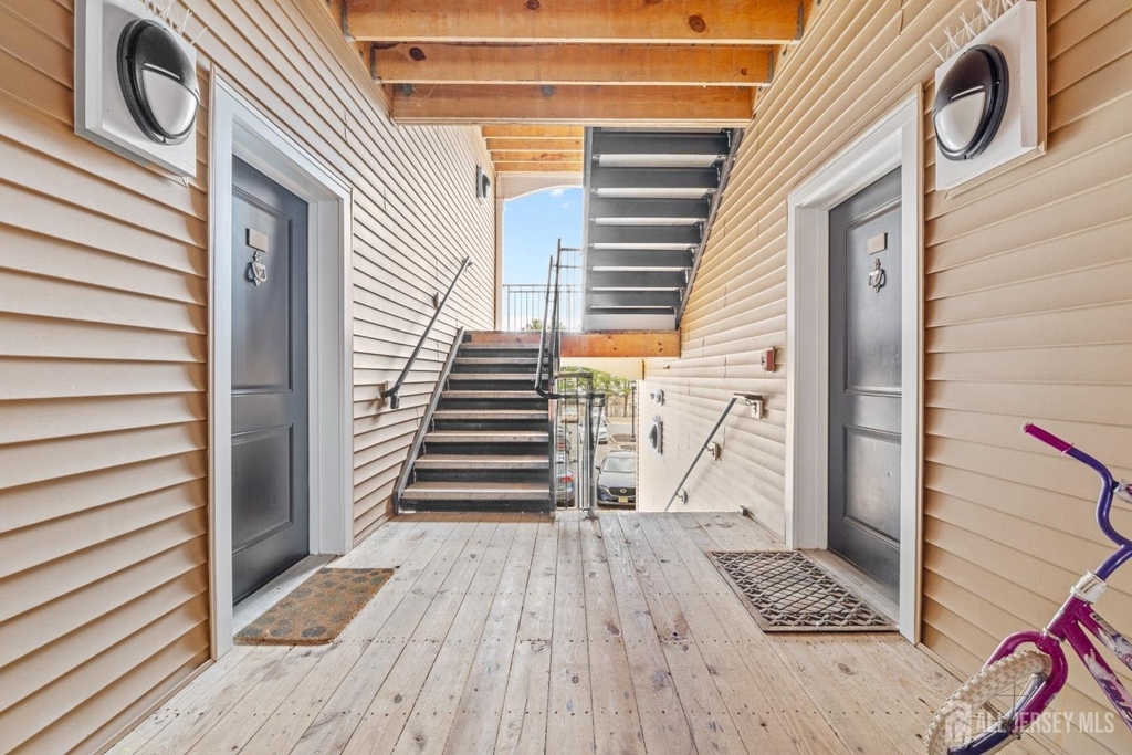 427 Micali Way - Photo 4