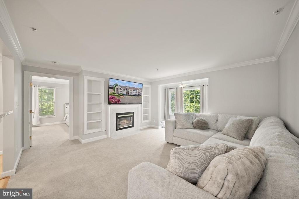 8301 Bluebird Way - Photo 11