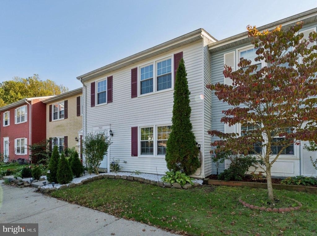 7921 Timarand Court - Photo 2