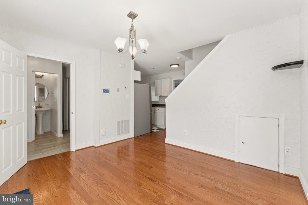 7921 Timarand Court - Photo 17