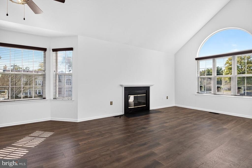 18 Dennis Court - Photo 4