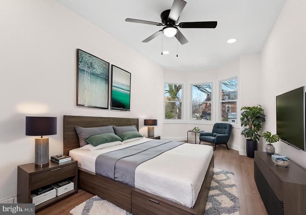 128 W Ingham Avenue - Photo 10