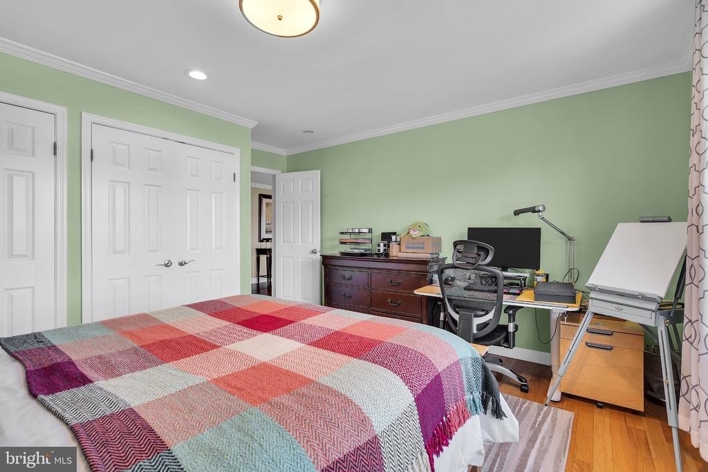 1 Clausen Court - Photo 32
