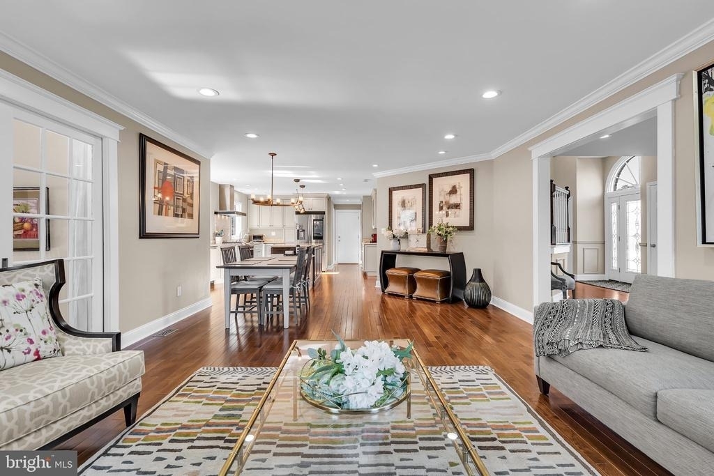 1 Clausen Court - Photo 8