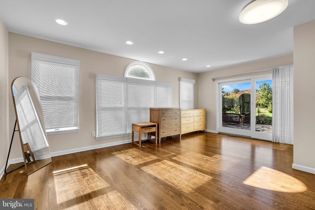 1 Clausen Court - Photo 11