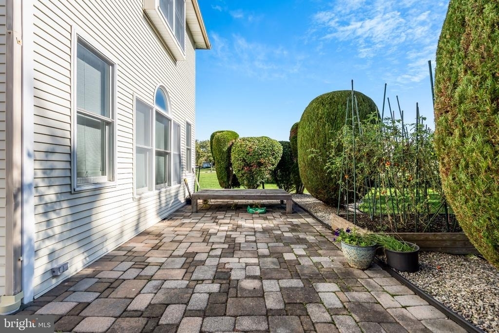 1 Clausen Court - Photo 42