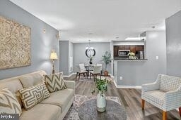 8931 Town Center Circle - Photo 5