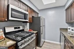 8931 Town Center Circle - Photo 7