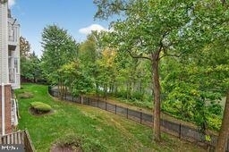 8931 Town Center Circle - Photo 2