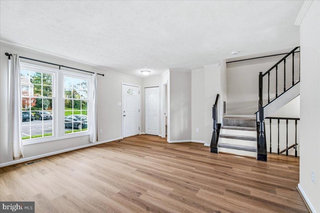 6234 N Steamboat Way - Photo 2