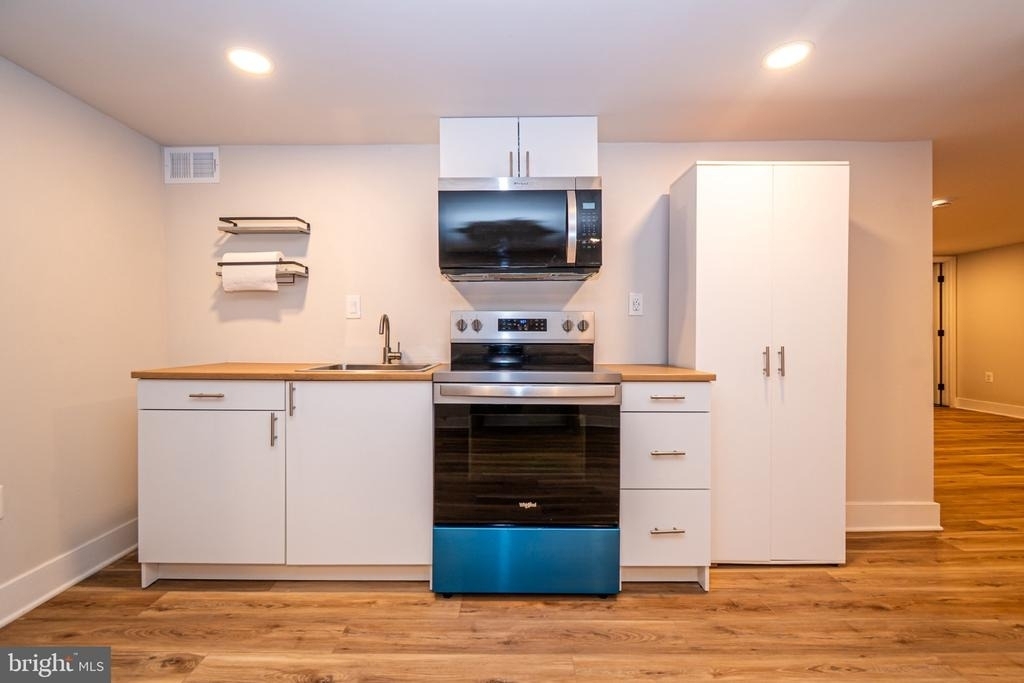 2919 Woodland Avenue - Photo 6