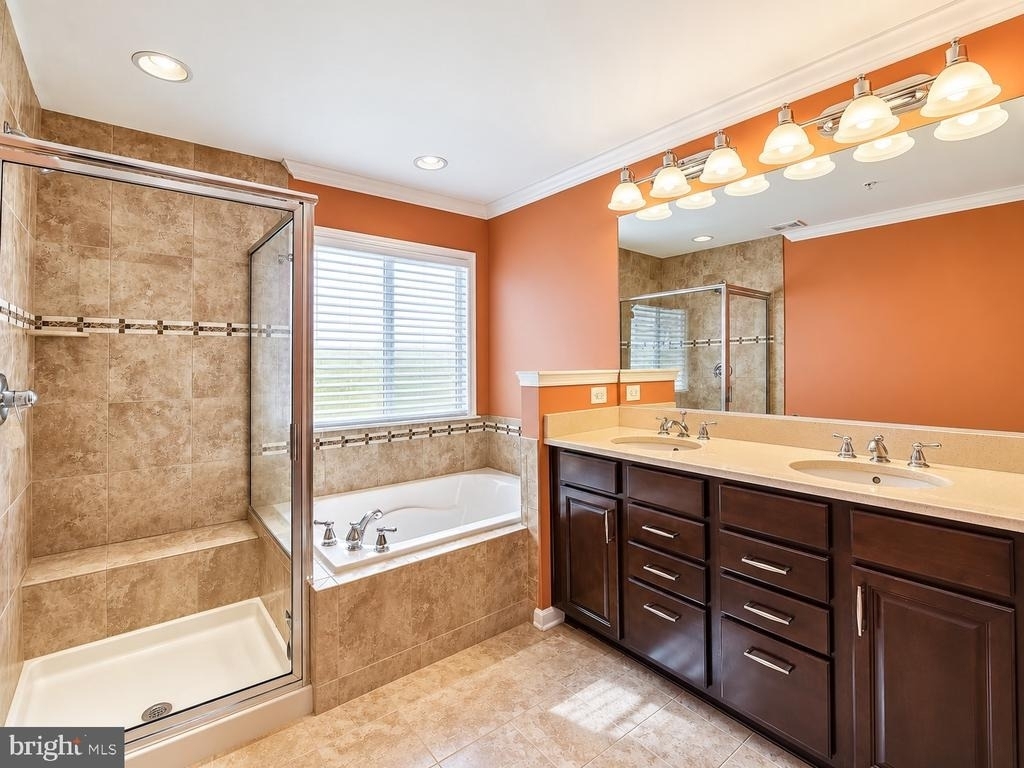 7521 Calais Way - Photo 11