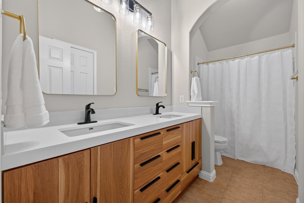 3780 Turetella Dr - Photo 14