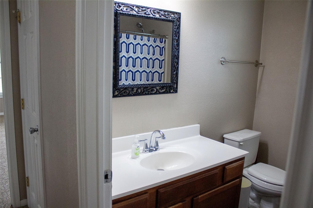 208 Shaw St - Photo 15