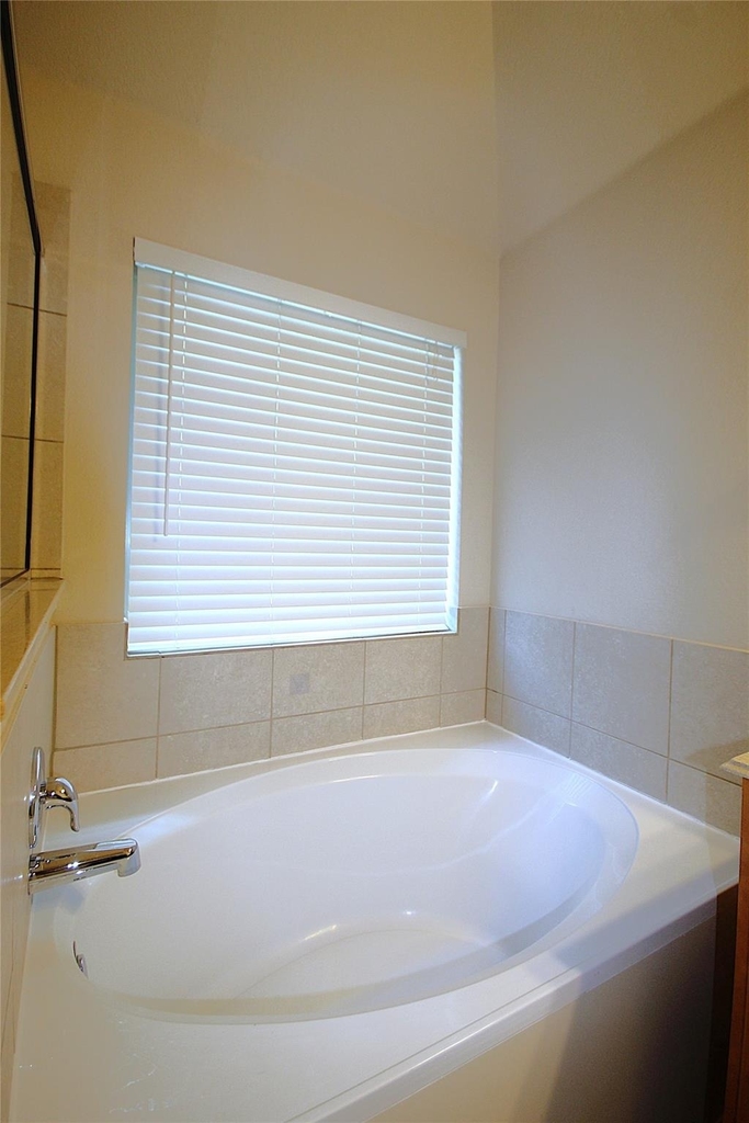 219 Tascate St - Photo 17