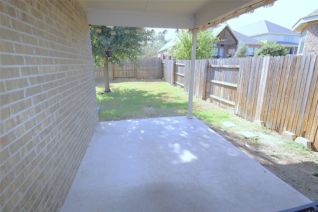 219 Tascate St - Photo 32