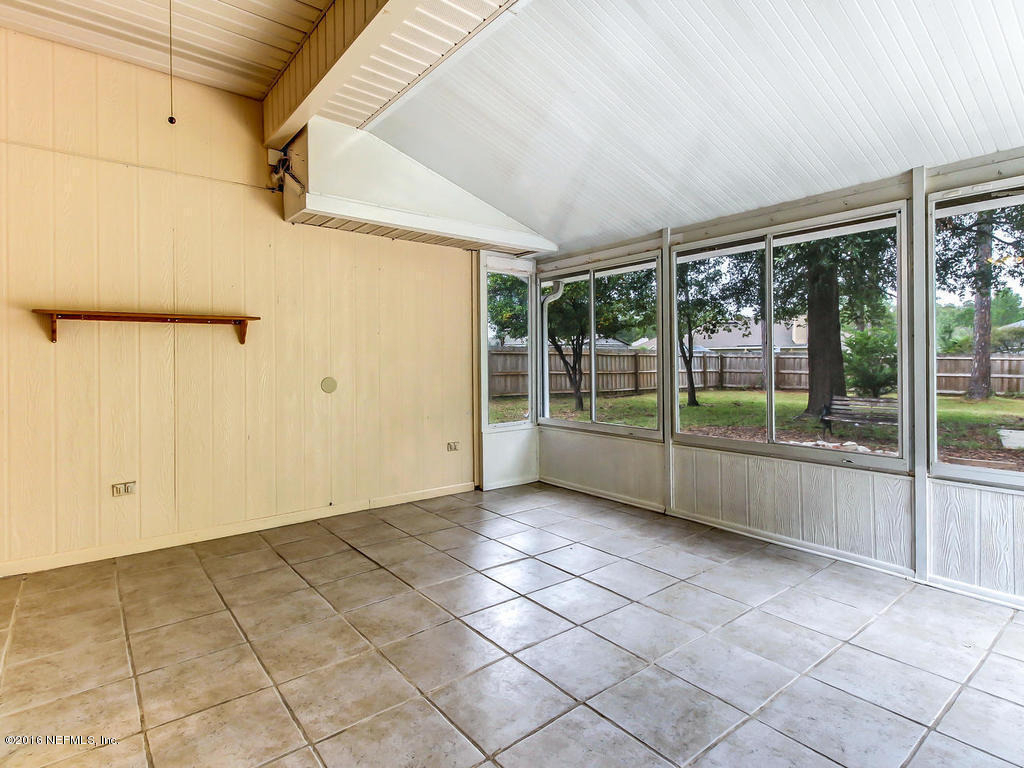 5421 Nanette Court - Photo 21