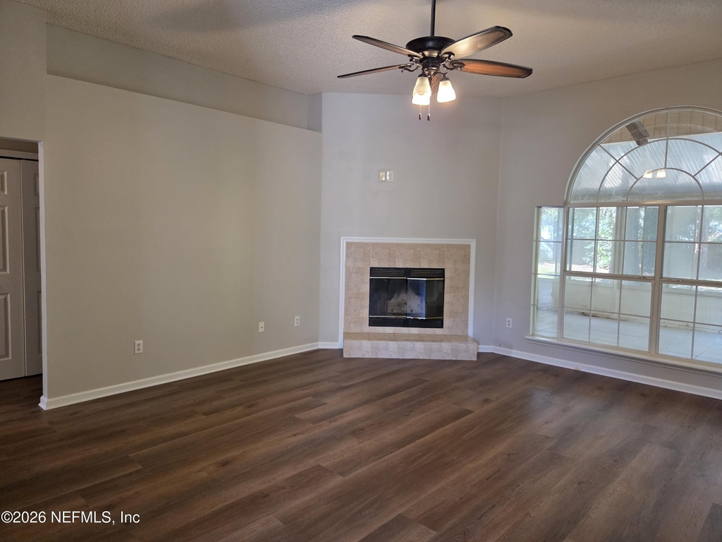 5421 Nanette Court - Photo 7