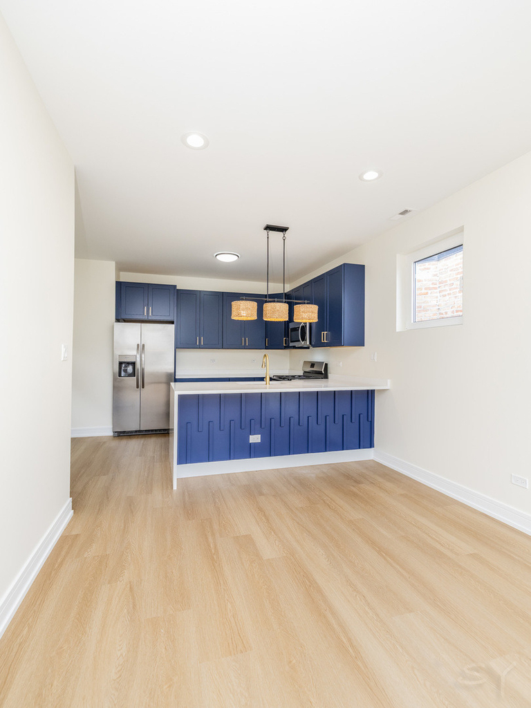 1548 S Sawyer Street - Photo 1