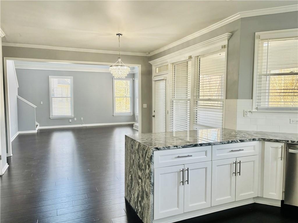 240 Creekside Park Drive - Photo 7