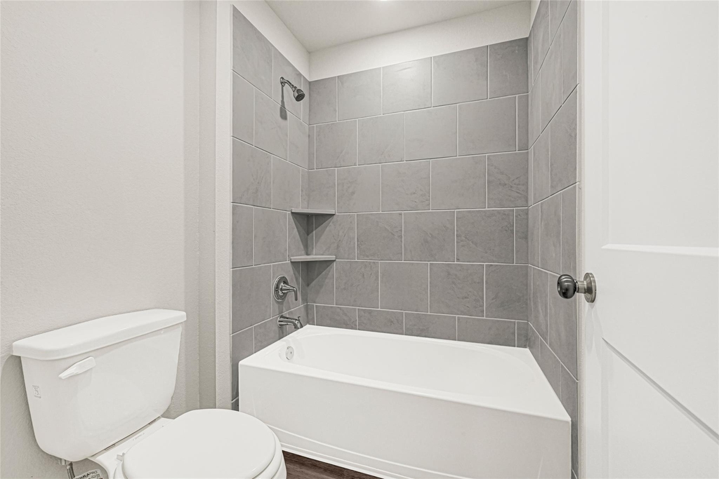 7735 Bergamot Circle - Photo 14