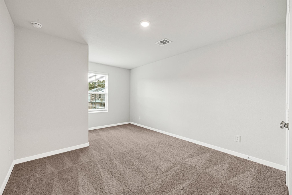 7735 Bergamot Circle - Photo 10