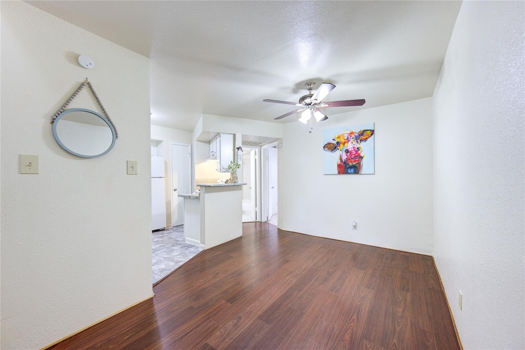 10811 Richmond Avenue - Photo 28