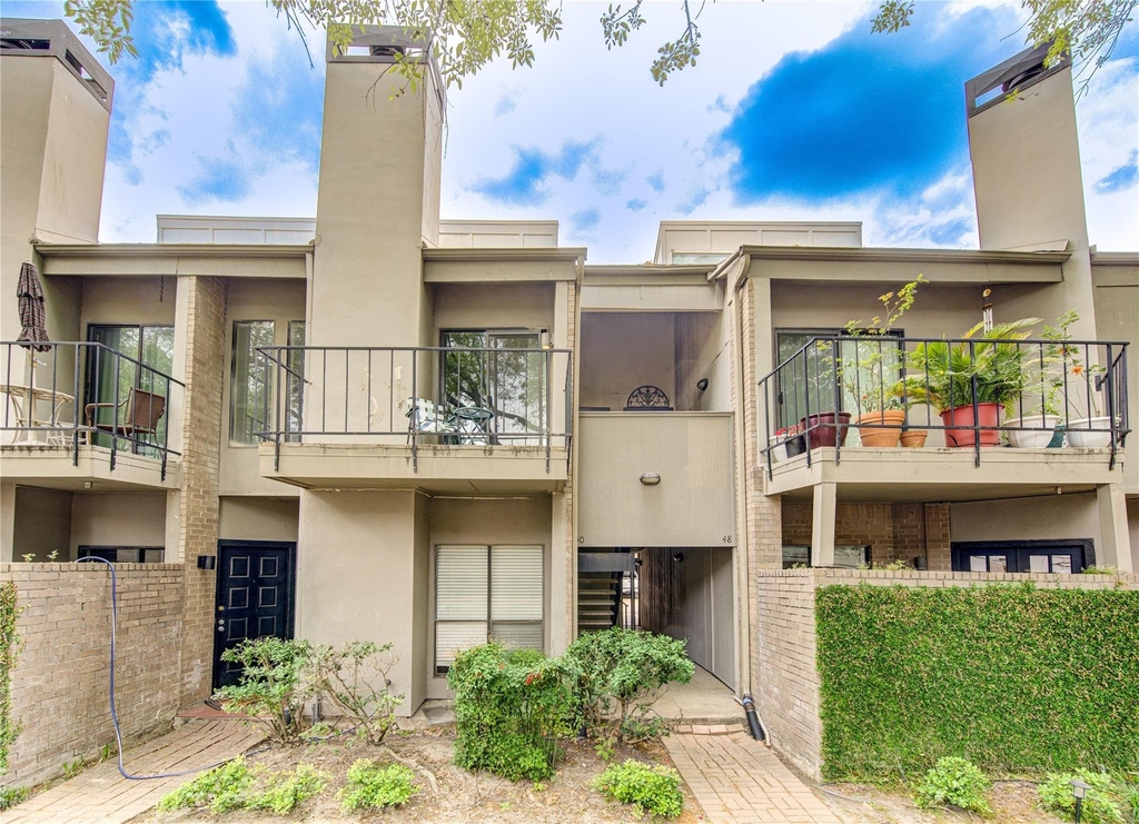 10811 Richmond Avenue - Photo 5