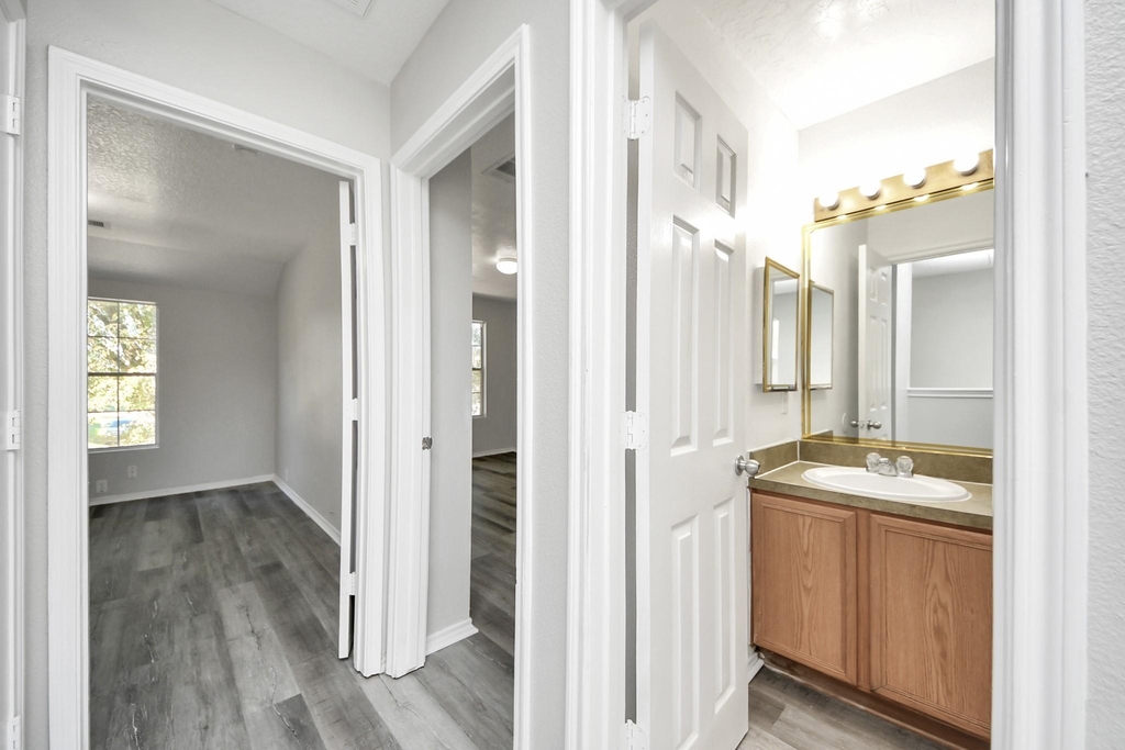 18719 S Lyford Drive - Photo 18