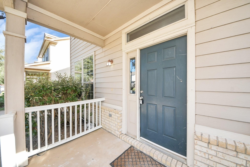 18719 S Lyford Drive - Photo 0