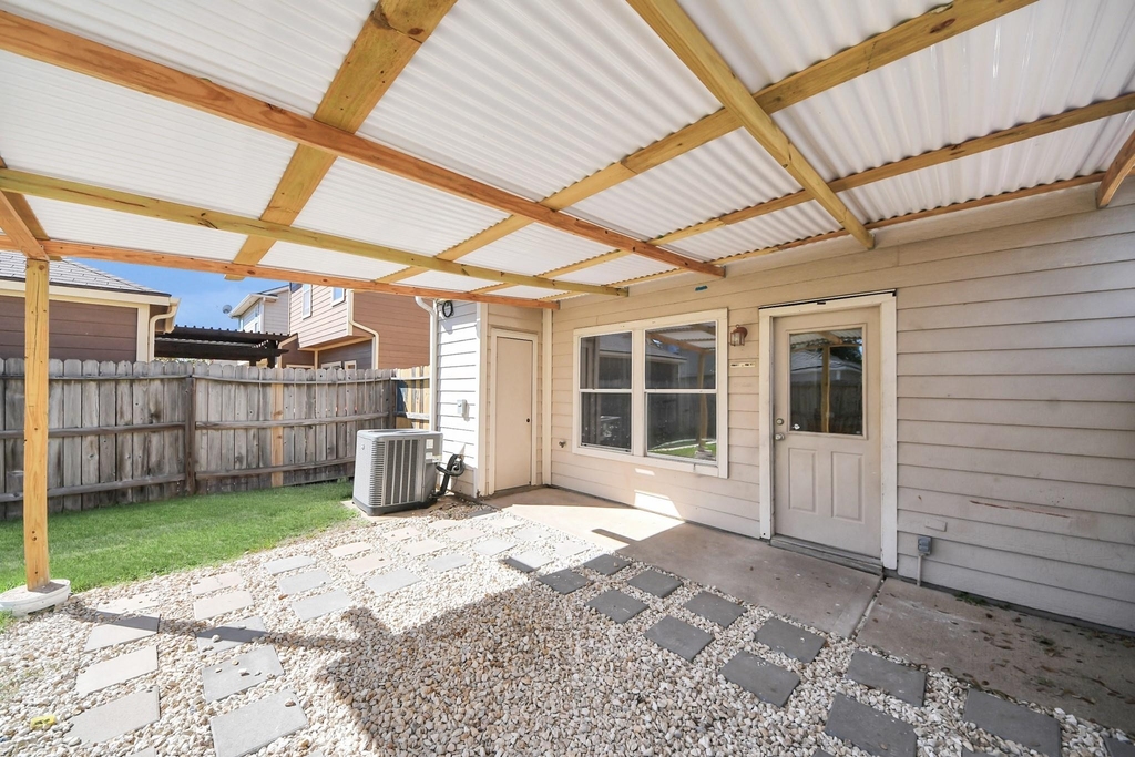 18719 S Lyford Drive - Photo 11