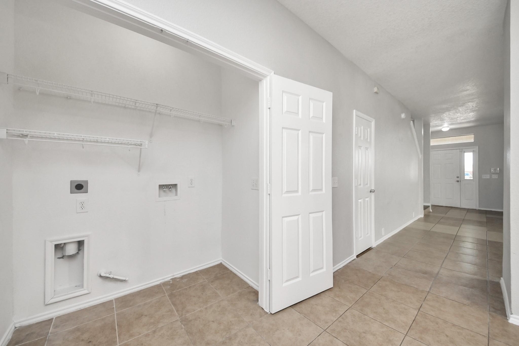18719 S Lyford Drive - Photo 8