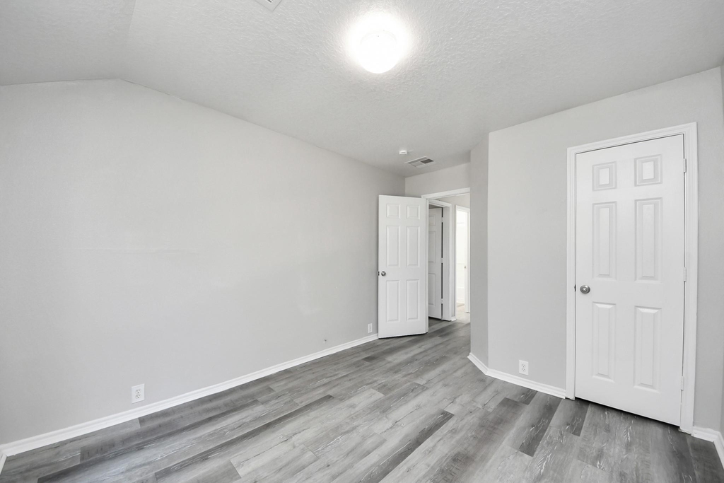 18719 S Lyford Drive - Photo 19
