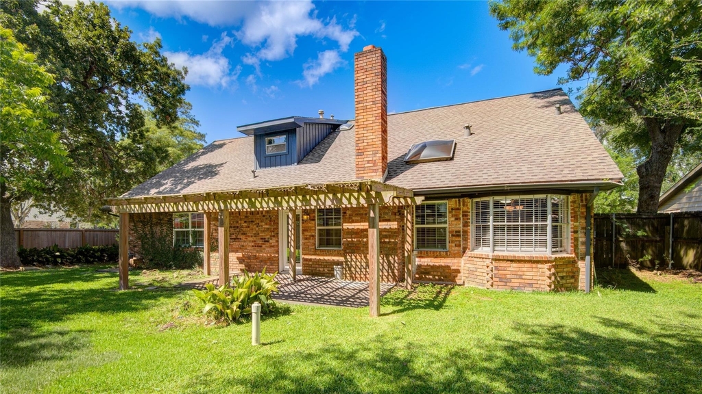 15702 Wandering Trail - Photo 31