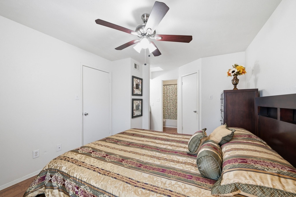 18800 Egret Bay Boulevard - Photo 17