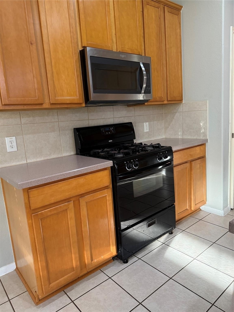 3612 Burwood Court - Photo 11