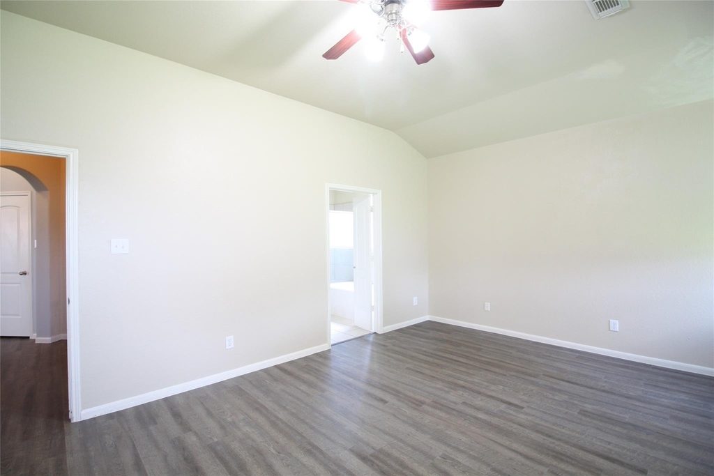 3612 Burwood Court - Photo 14
